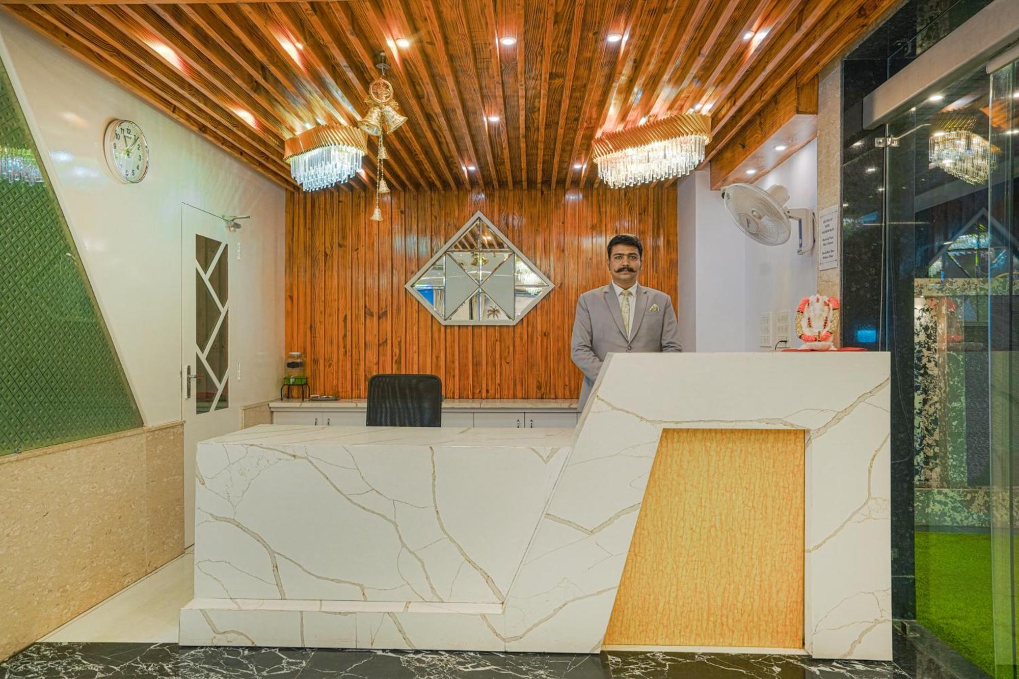 Pax Hotel Grand Blue 3 Min Walk From Udaipur City Railway Station Luaran gambar