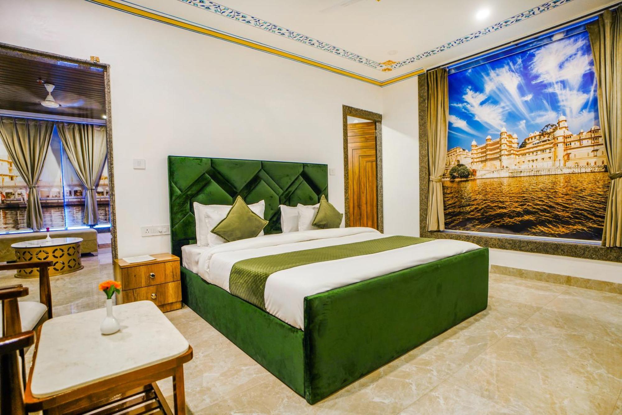 Pax Hotel Grand Blue 3 Min Walk From Udaipur City Railway Station Luaran gambar