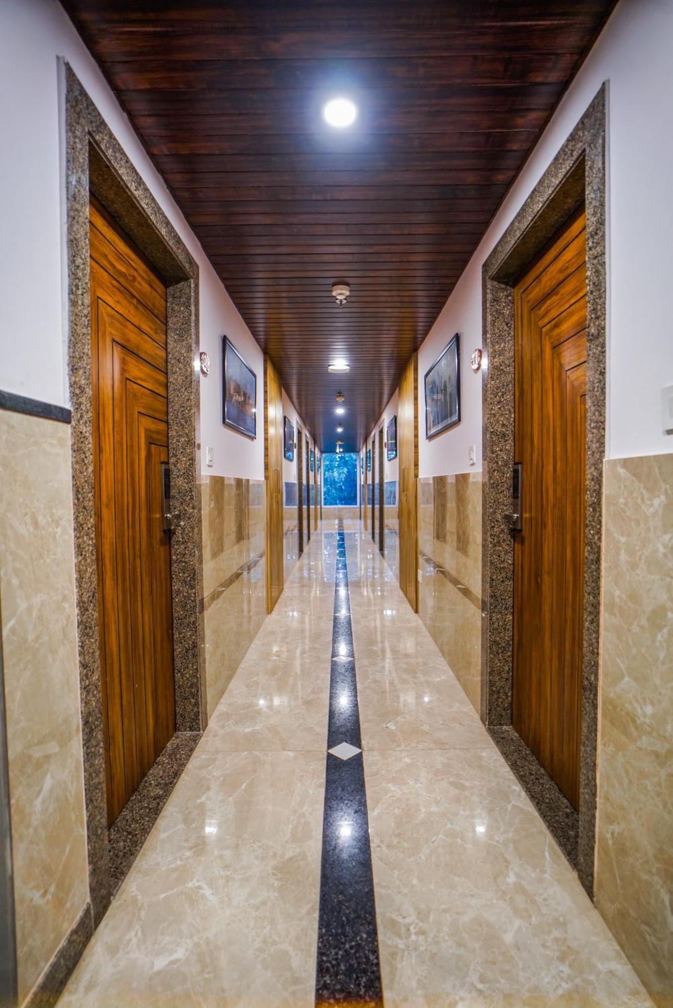 Pax Hotel Grand Blue 3 Min Walk From Udaipur City Railway Station Luaran gambar